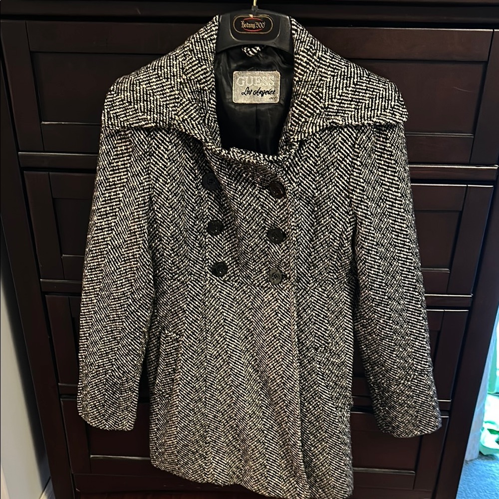 GUESS Women's Black and White Coat